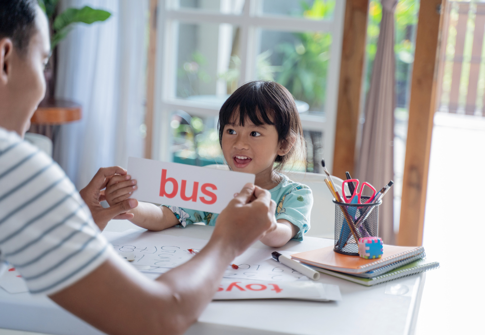 hoc-tu-vung-tieng-anh-bang-flashcard-vua-de-dang-ma-vua-hieu-qua